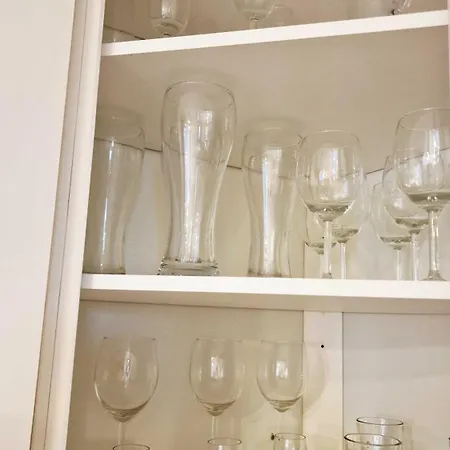 Kotoisa Kaksio Levaehdae Taeaellae Ja Parkki Appartement