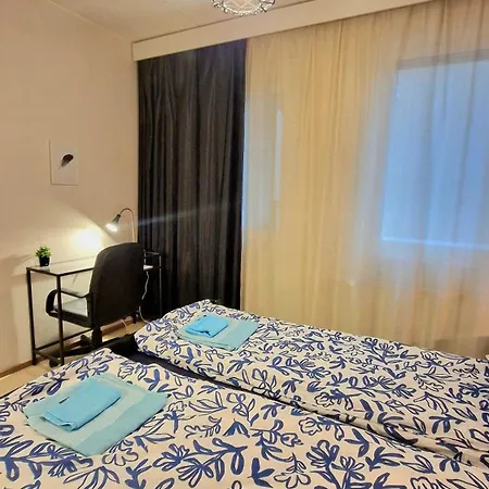 Kotoisa Kaksio Levaehdae Taeaellae Ja Parkki *