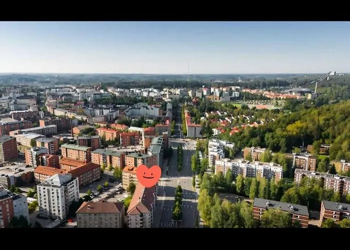 Kotoisa Kaksio Levaehdae Taeaellae Ja Parkki